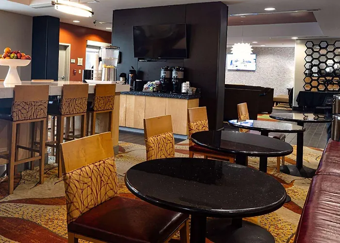 La Quinta By Wyndham Starkville At Msu