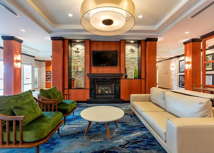 Fairfield Inn & Suites Columbus